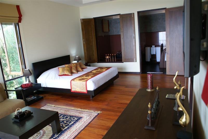 The Ridgeway on Sahn Kiri Kham  Guest Villa Bedroom